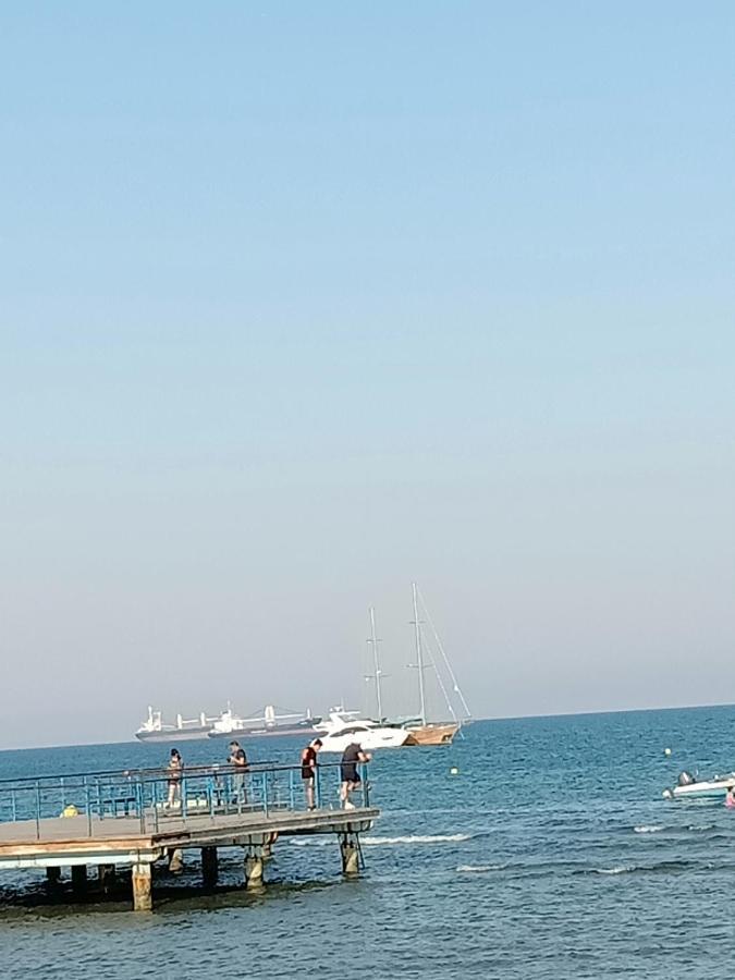 1 Bedroom Apartment Larnaca Oda fotoğraf