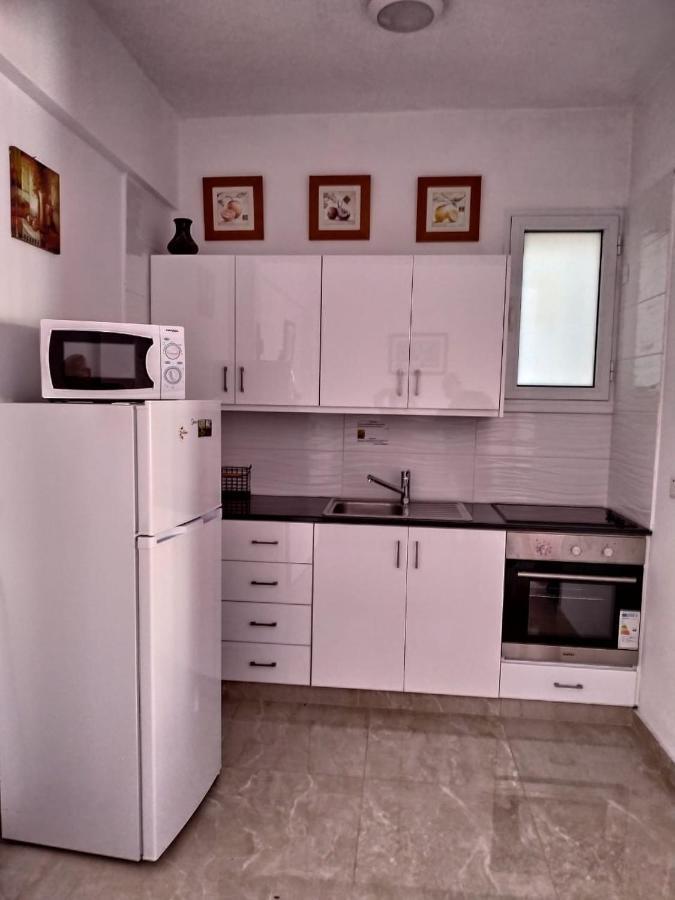 1 Bedroom Apartment Larnaca Dış mekan fotoğraf