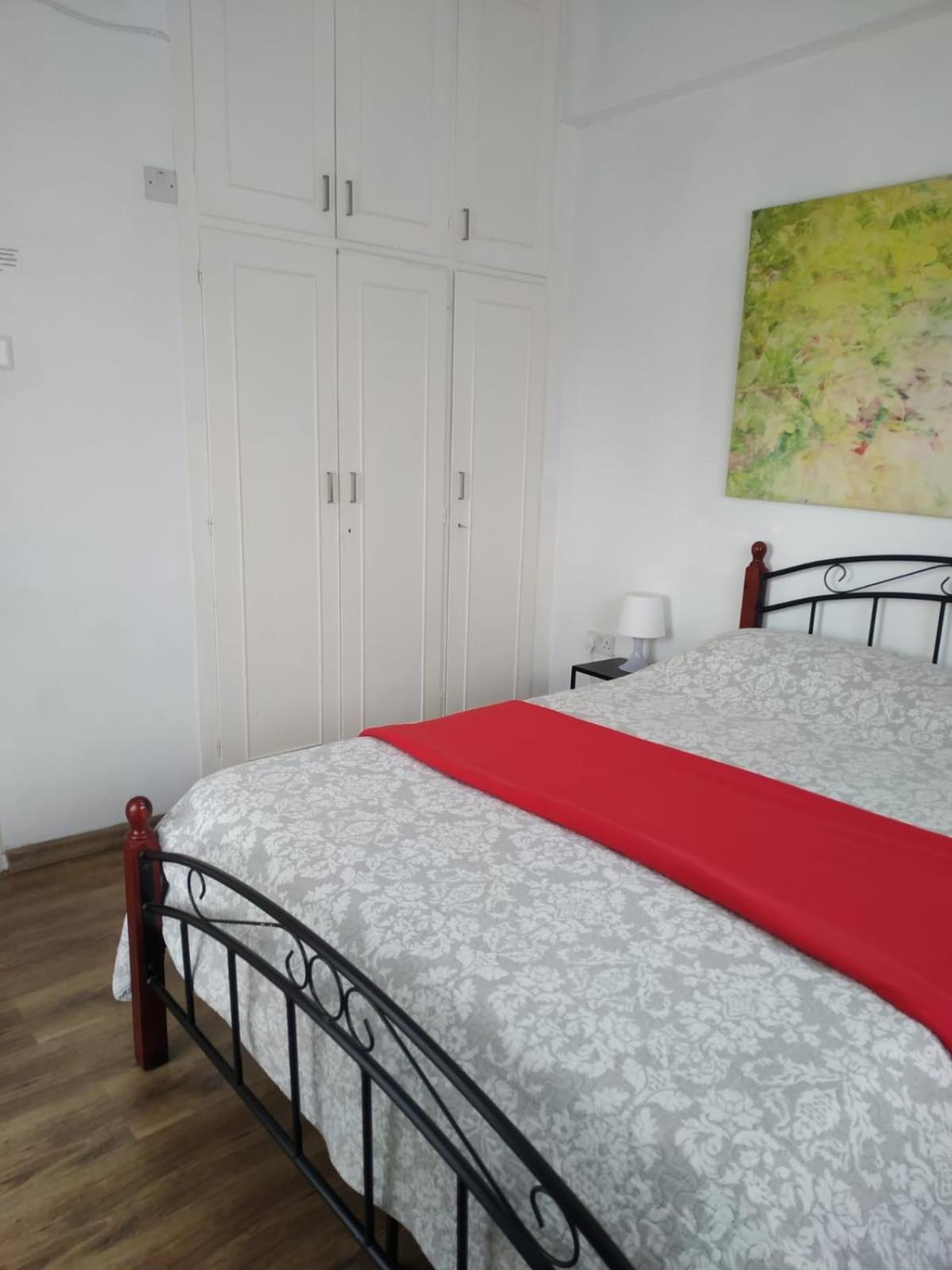 1 Bedroom Apartment Larnaca Oda fotoğraf