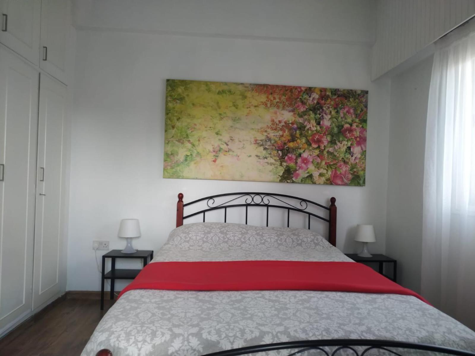 1 Bedroom Apartment Larnaca Oda fotoğraf